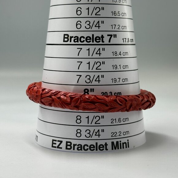 Vintage Carved Cinnabar Bangle Bracelet Set Floral Red Oriental Motif 2 Piece - Picture 7 of 8